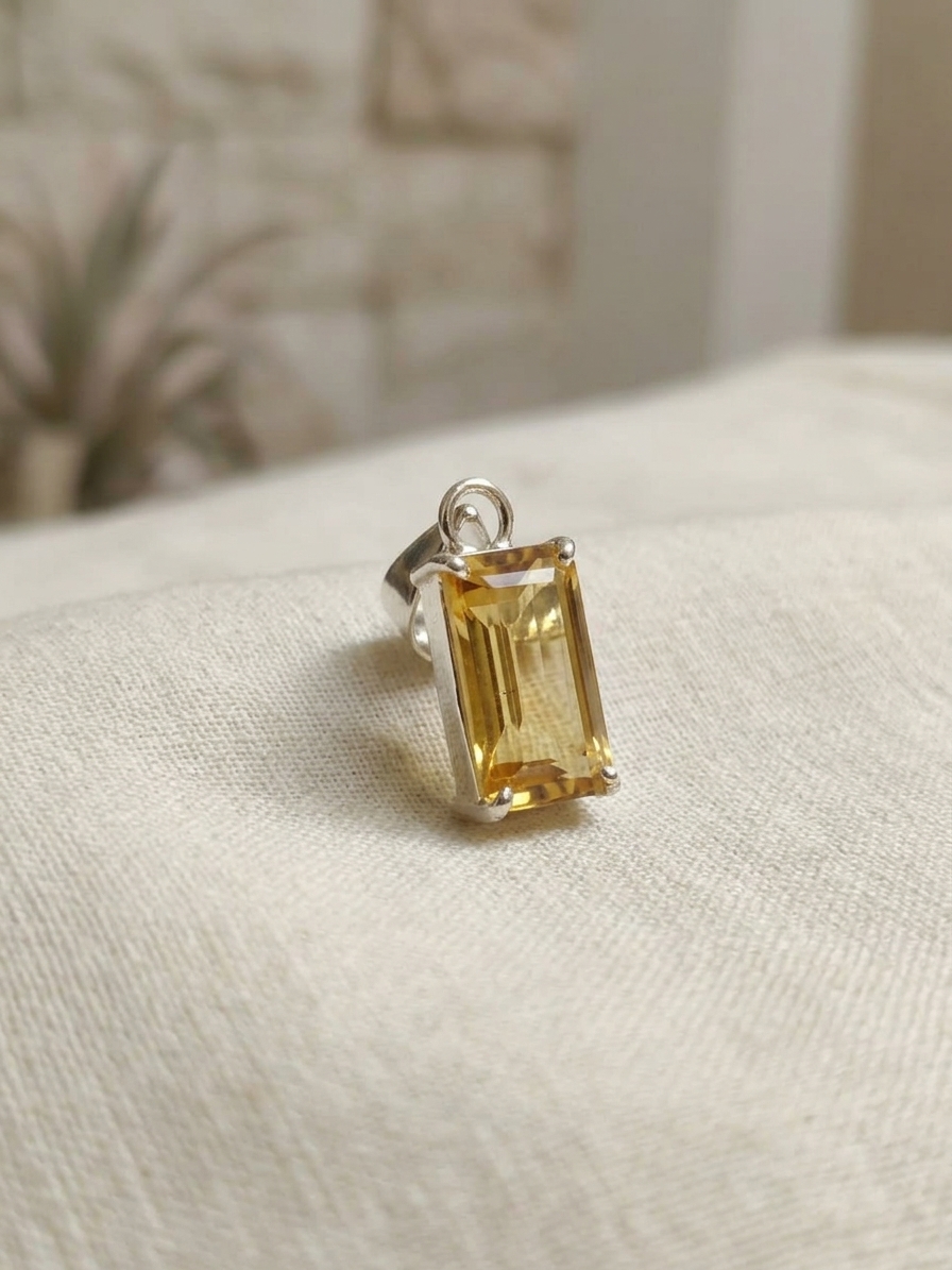 Tiger Eye Point Pendant